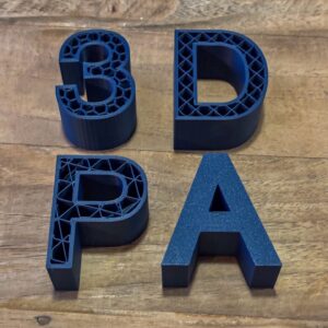Unieke 3D geprinte gevel letters op maat 25mm dik
